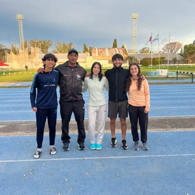 Gran actuación de atletas locales