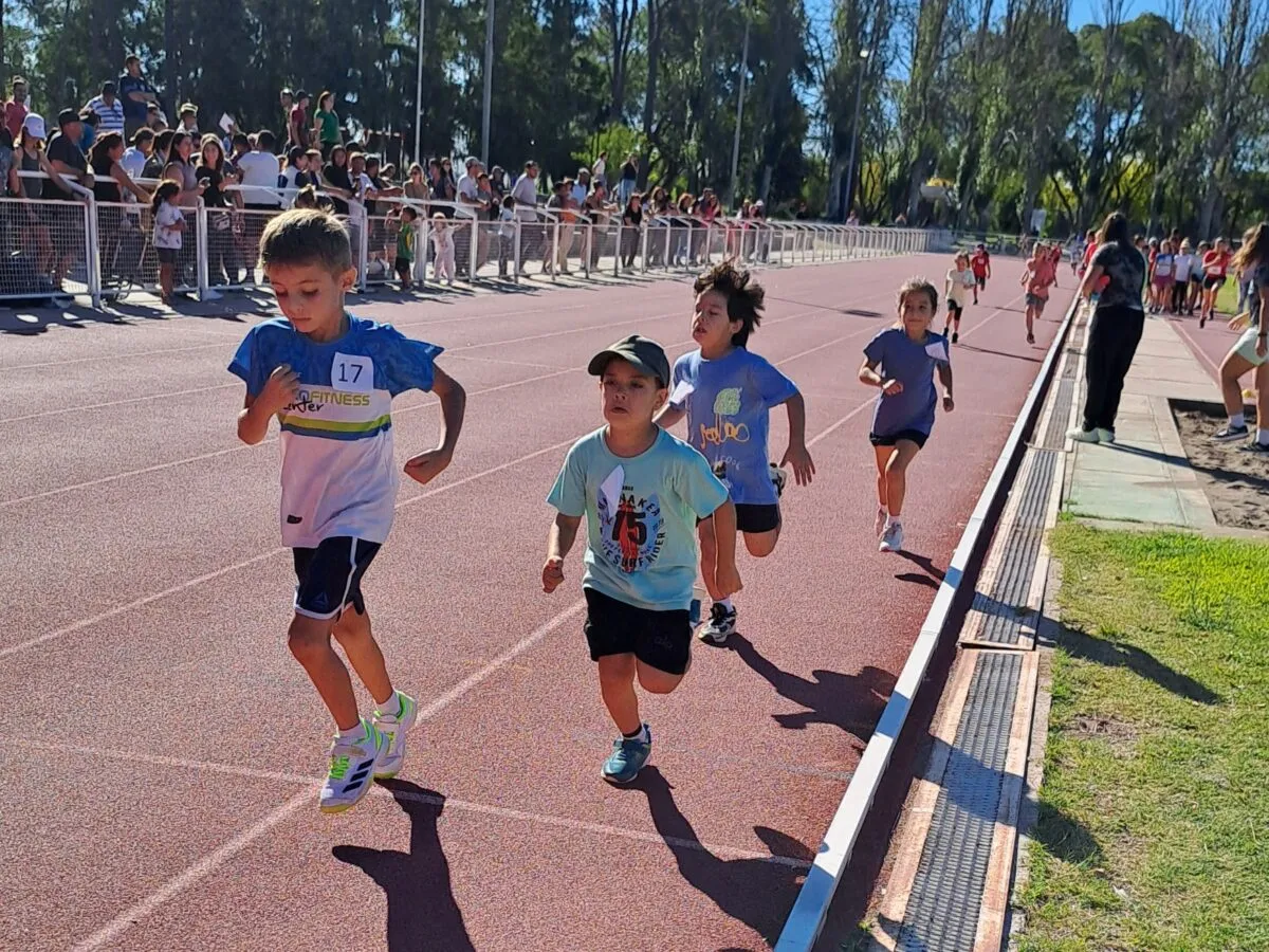Mini atletismo San Rafael torneo Poli 1