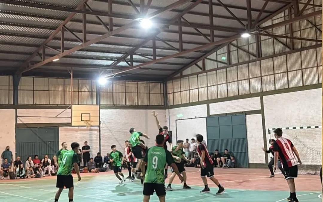 Se jugaron las semifinales del Torneo Clausura de Balonmano