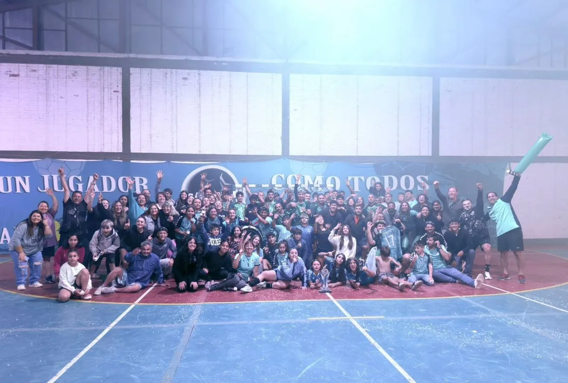 Lomoro campeón del Torneo Clausura masculino de balonmano