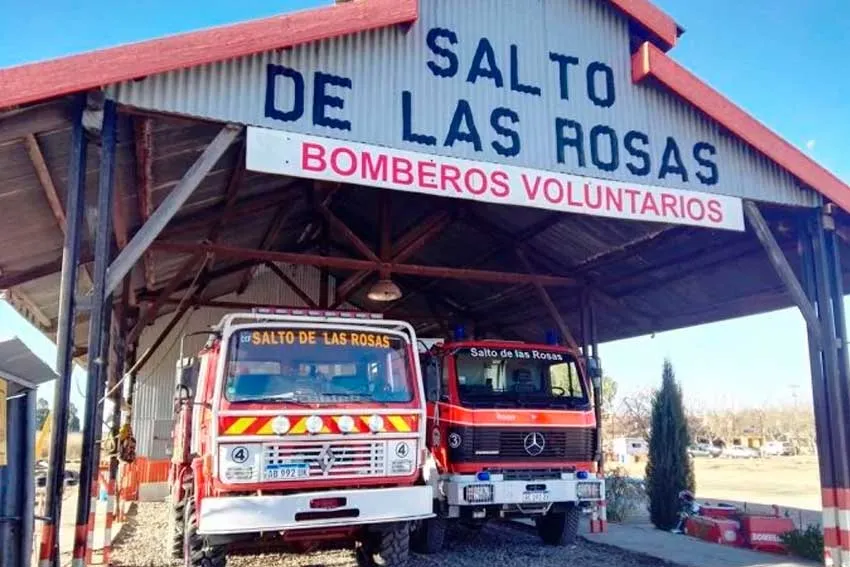Los Bomberos Voluntarios de Salto de las Rosas atraviesan una grave crisis financiera.