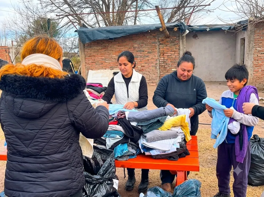 La campaña solidaria por el Día de las Infancias recibe juguetes, alimentos y útiles escolares.