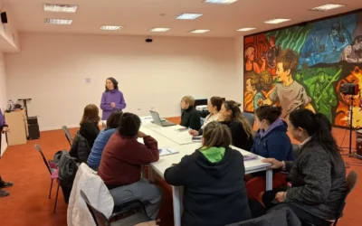 Capacitación para emprendedoras en herramientas digitales y diseño