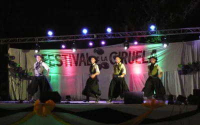 Cuadro Benegas celebra las bodas de plata del Festival de la Ciruela