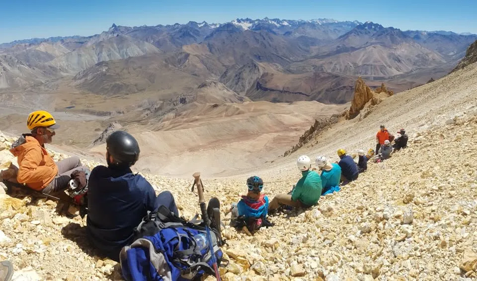 Club Andino El Sosneado Los cursos de iniciación al montañismo convocan a decenas de participantes en San Rafael.