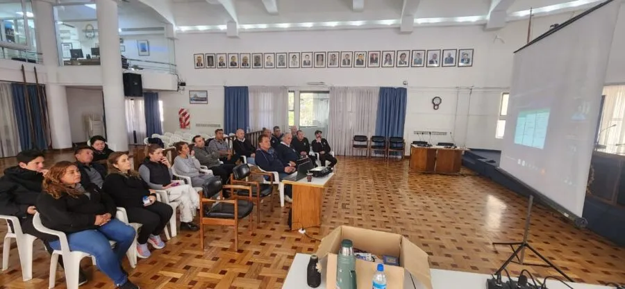 Iniciaron las capacitaciones para implementar el nuevo sistema de Estacionamiento Medido Digital