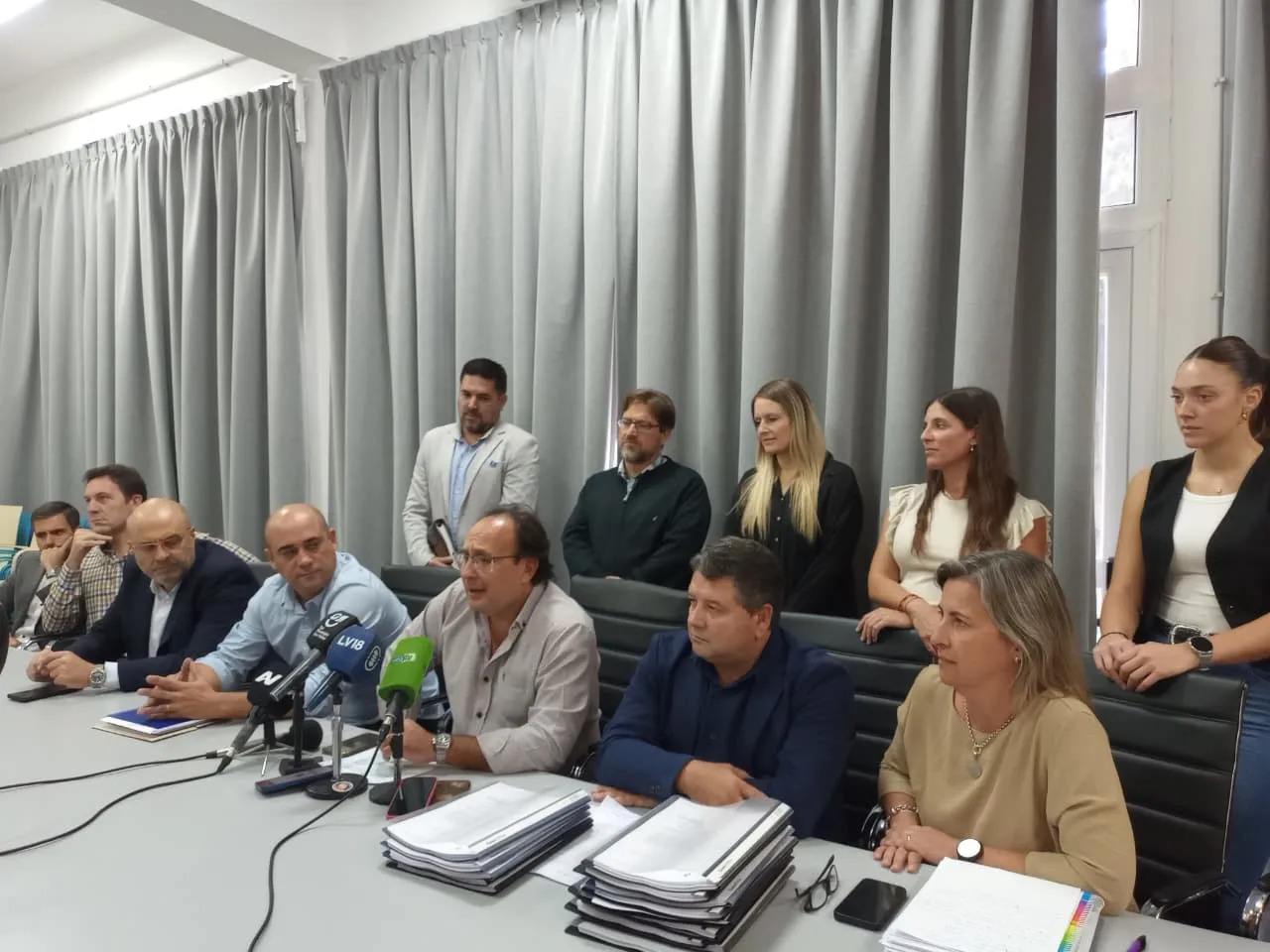 Conferencia de legisladores de San Rafael tras la visita del gobernador