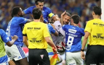 Récord de expulsiones en Brasil: 23 rojas tras una pelea en Cruzeiro–Atlético Mineiro