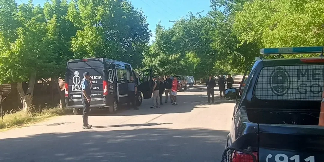 Crimen en Cuadro Nacional: un hombre murió tras una riña y hay dos detenidos