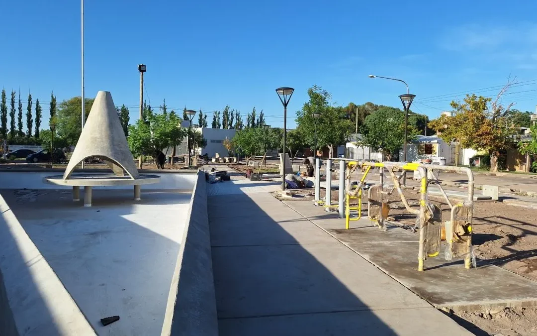 Más espacios públicos: el Municipio de San Rafael inaugura la plaza “Justo Rufino Guerrero” en Cuadro Nacional