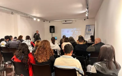 A sala llena, emprendedores participaron de una capacitación en marketing digital en San Rafael