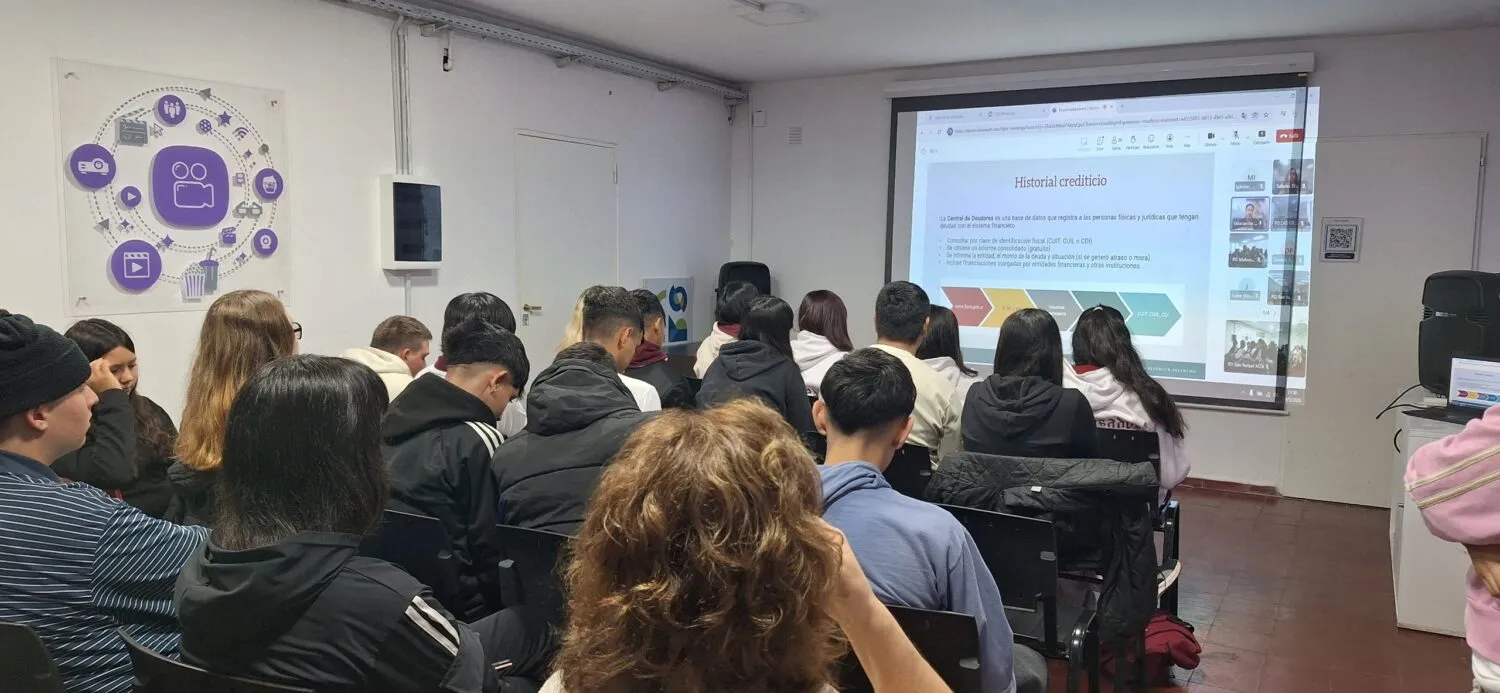 Emprendedores podrán aprender estrategias de marketing digital y ventas online. Emprendedores podrán aprender estrategias de marketing digital y ventas online.