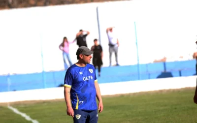 Darío Fabrone cerró su ciclo en Huracán con una goleada y Sergio Oga asume como nuevo DT