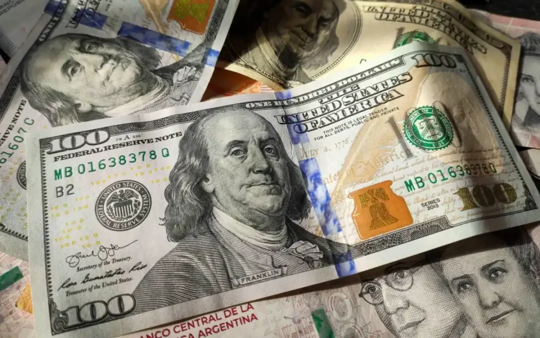 Efecto dólar: cómo impacta la suba en precios de construcción y farmacias en Mendoza