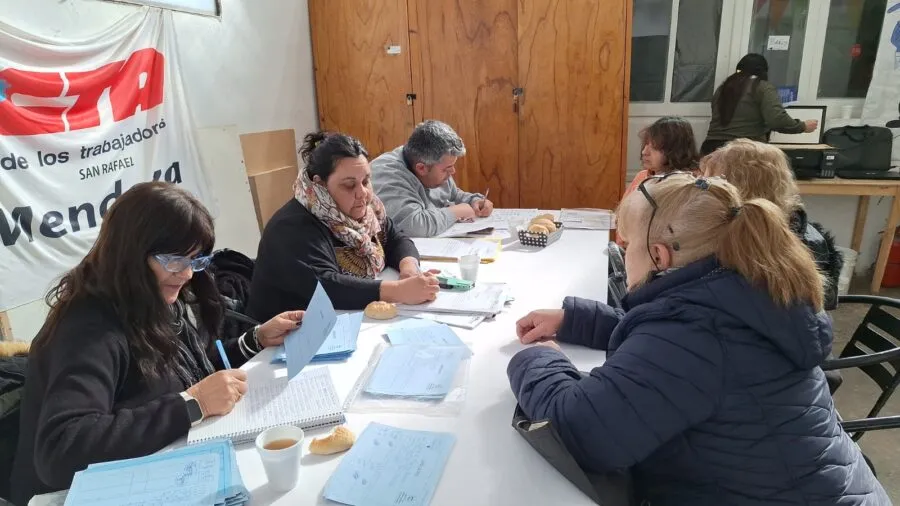 Eximición de tasas: operativos para ayudar a los adultos mayores a acceder al beneficio