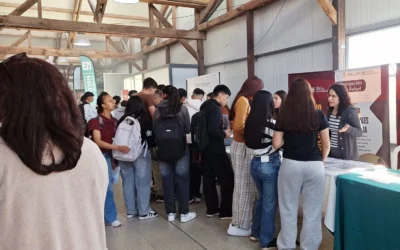 La Expo Oferta Educativa reúne a cientos de estudiantes en el CIU