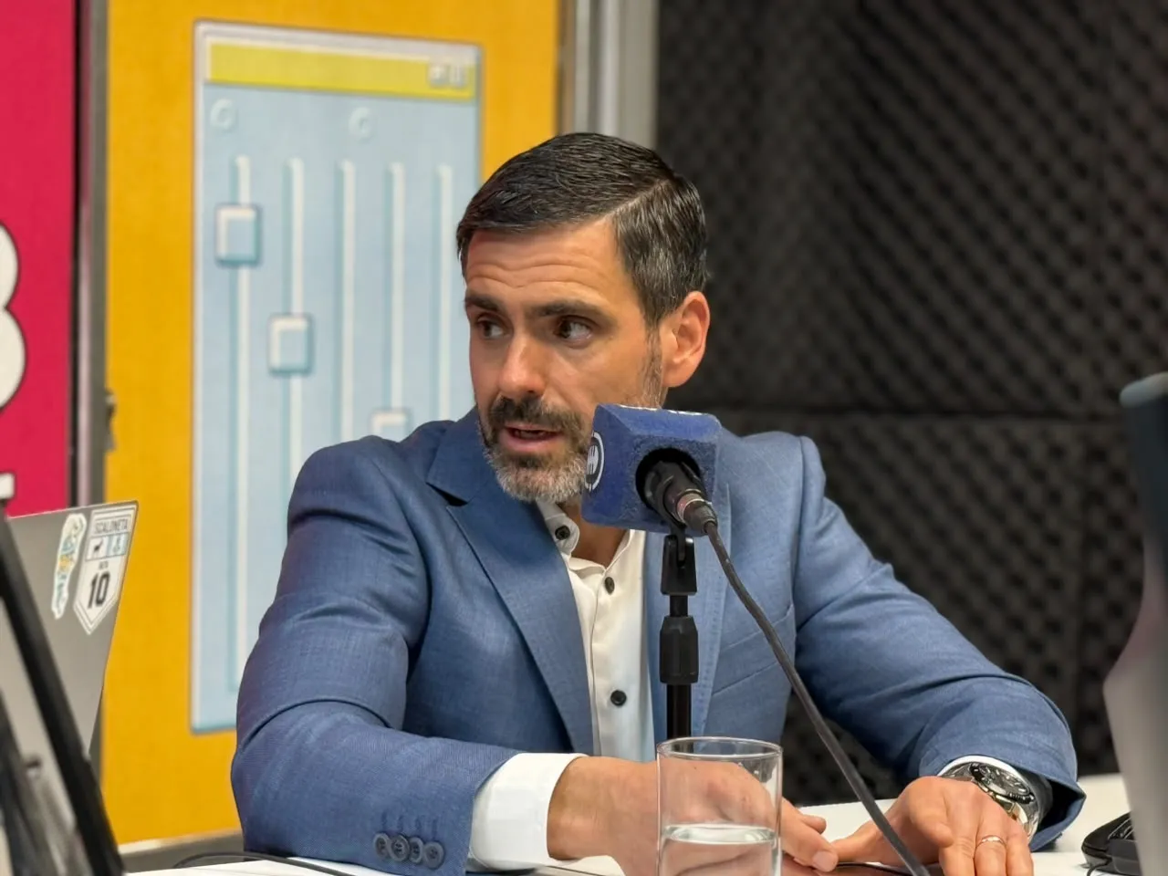 Francisco Perdigues explicó en LV18 las alternativas que se analizan para financiar las extensiones de redes.