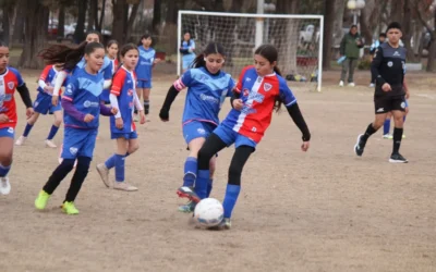 El fútbol social femenino celebró el Día del Niño con una jornada a puro deporte
