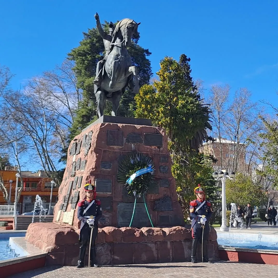 Los Granaderos a Caballo llegaron a San Rafael para participar de la Semana Sanmartiniana.