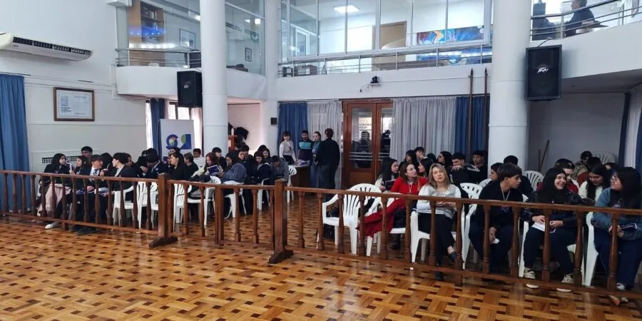 HCD Estudiantil: comenzó una nueva edición con más de 60 alumnos de 14 escuelas