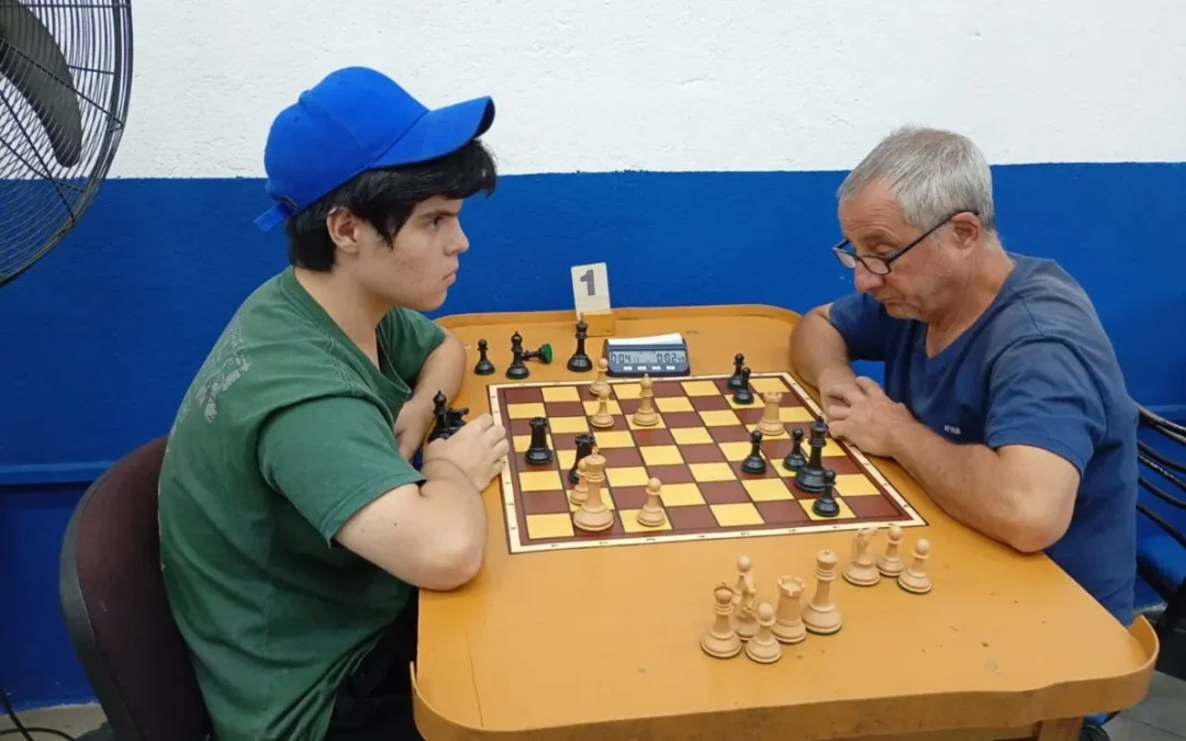 Iván Siracusa se consagró campeón del Torneo Abierto de Ajedrez