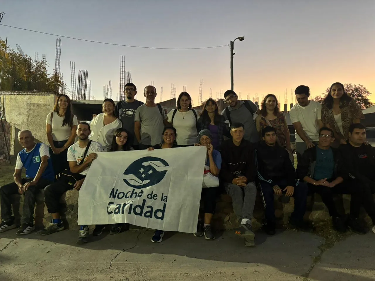 El Club de Leones y Noche de la Caridad trabajan juntos este invierno.