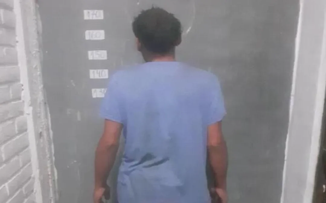 Entró a robar a EDEMSA y le faltó chispa para escapar