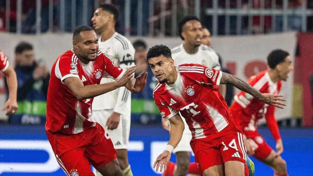 El colombiano Luis Díaz grita con todo su gol.