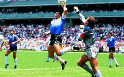 La pelota de los goles de Maradona ante Inglaterra se vendió por US$3,3 millones