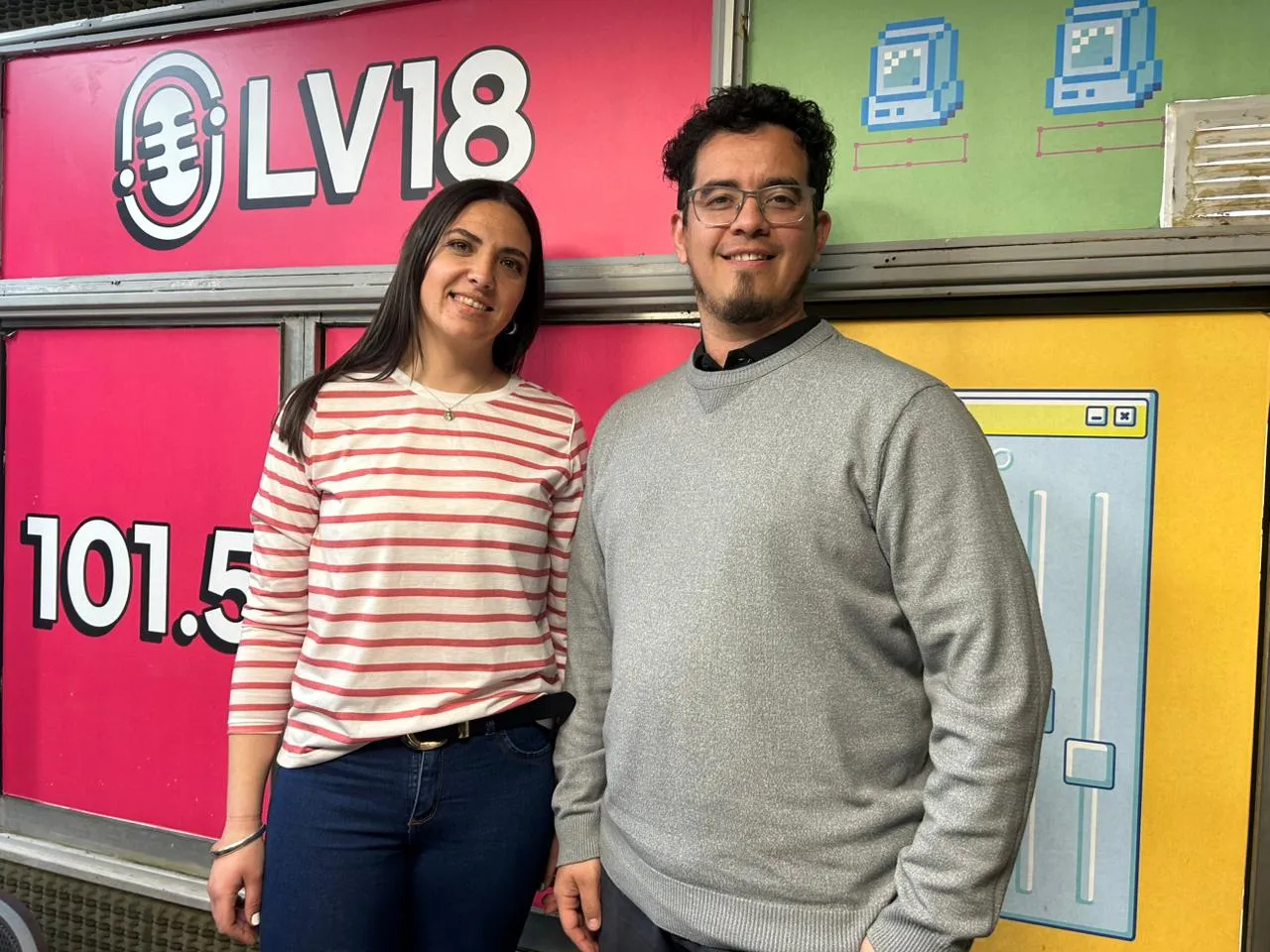 Derly Villarroel y María José Pretel, referentes del Centro Polivalente de Arte, adelantaron en LV18 los detalles de la Expo Arte 2026 y de la obra “Dos locos y un molino”. Derly Villarroel y María José Pretel, referentes del Centro Polivalente de Arte, adelantaron en LV18 los detalles de la Expo Arte 2026 y de la obra “Dos locos y un molino”.