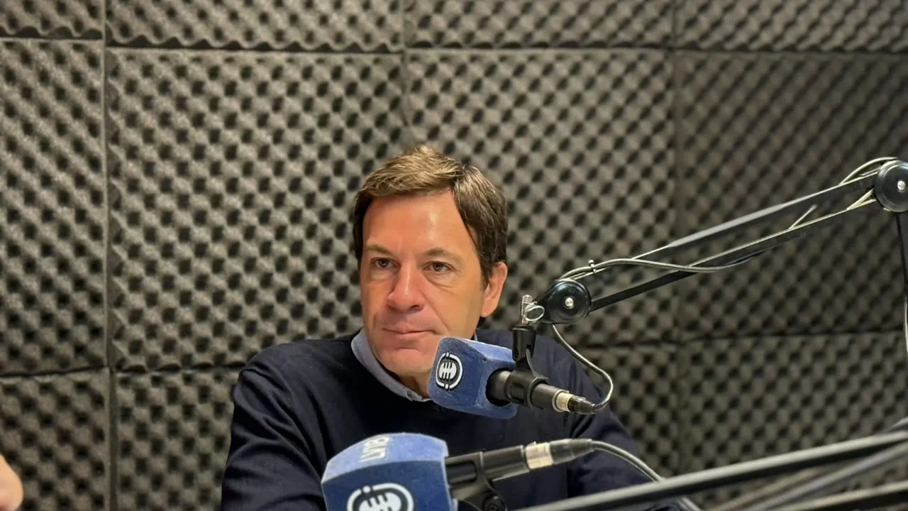 Mauricio Sat reclamó reactivar el gasoducto de Monte Comán durante su visita al distrito. Mauricio Sat reclamó reactivar el gasoducto de Monte Comán durante su visita al distrito.