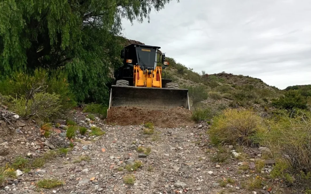 Secano sanrafaelino: se trabaja intensamente en la recuperación de caminos rurales