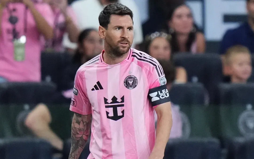 El regreso más difícil de Messi: volvió a jugar luego del fallecimiento de su padre