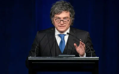 El efusivo discurso de Javier Milei en el Foro de Madrid en Chile que encendió la polémica regional