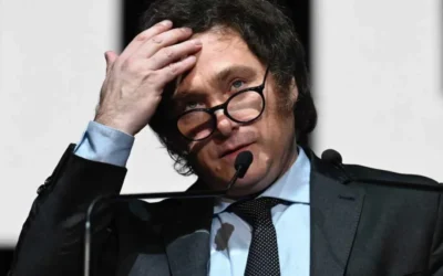 Alerta roja para el Gobierno: la imagen de Milei se desploma y ya es de las peores en la región