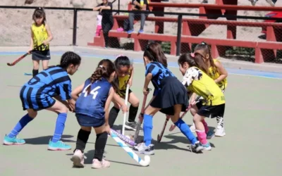Fin de semana con mini hockey, recreación y múltiples propuestas deportivas en los polideportivos