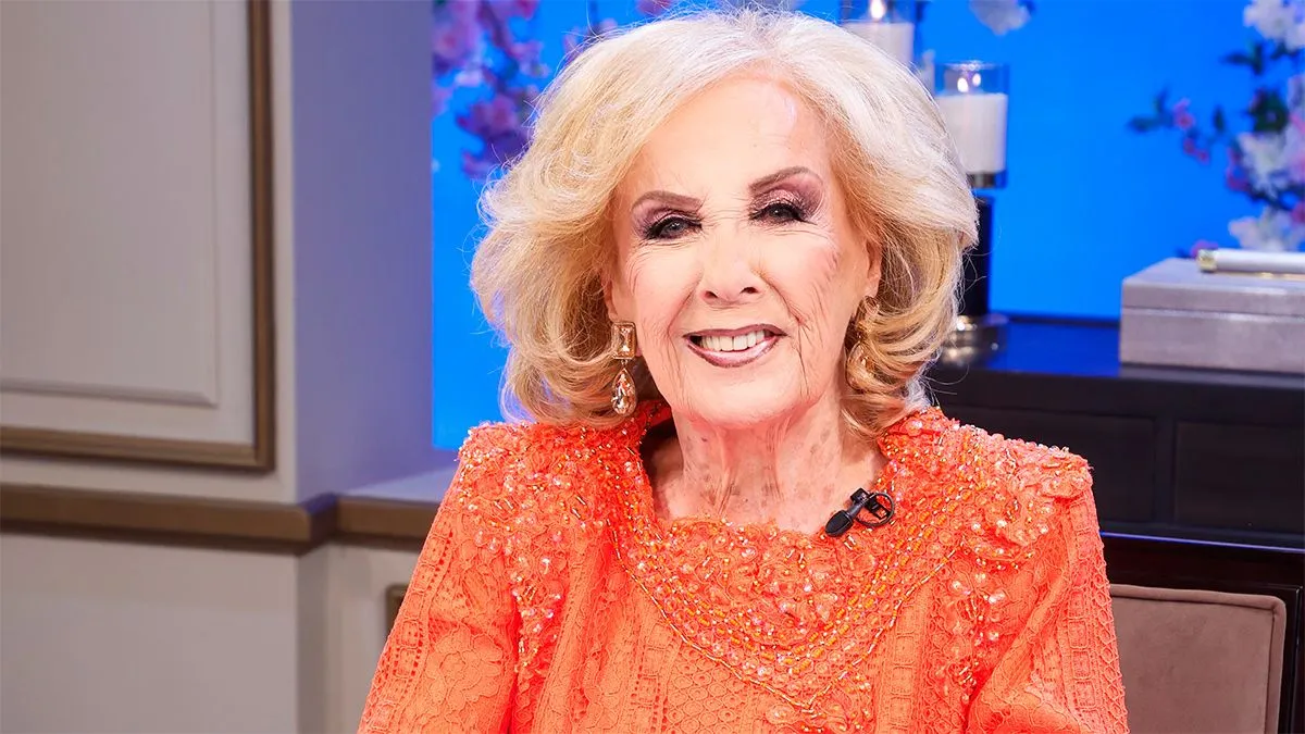 Mirtha Legrand volvió a tomar contacto con sus seguidores a través de las redes sociales.