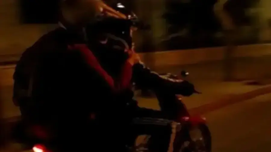 Motochorros asaltaron a un joven en inmediaciones del Polideportivo N°2