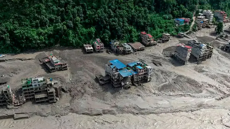 Las devastadoras imágenes que dejó la tragedia en Nepal tras una semana de intensas inundaciones.