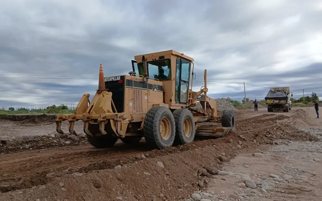 El Municipio trabaja para reestablecer la circulación en el paso badén de El Molino / Pobre Diablo