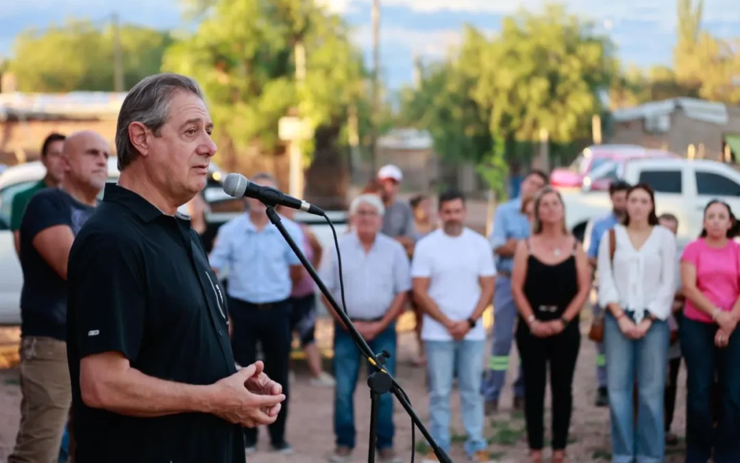 El Intendente Omar Félix destacó el trabajo junto a los vecinos para el desarrollo del Barrio La Carolina