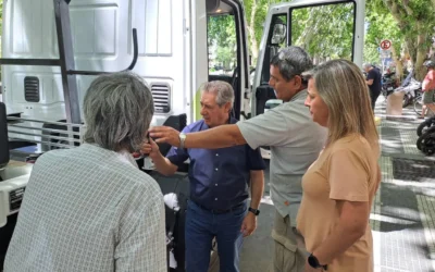 El intendente Omar Félix presentó un nuevo camión grúa con hidroelevador para la flota municipal