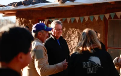 Omar Félix recorrió la Fundación Tremo Kawell y puso en valor su trabajo comunitario