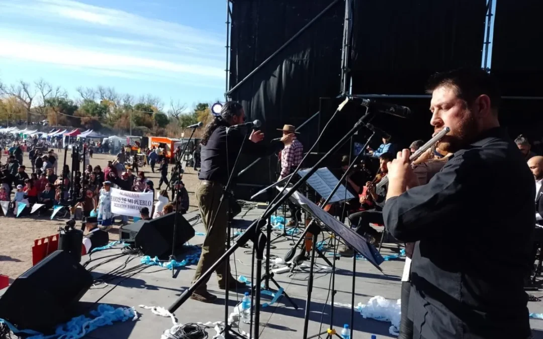 Bernardo Ríos y la Orquesta Municipal: la música en vivo como corazón de la Vendimia Departamental de San Rafael
