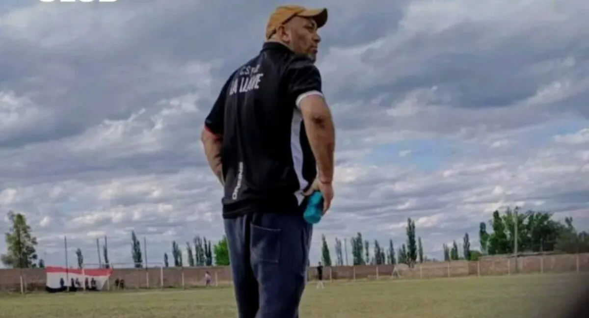 El Tropezón cambio de técnico Paulo Araujo