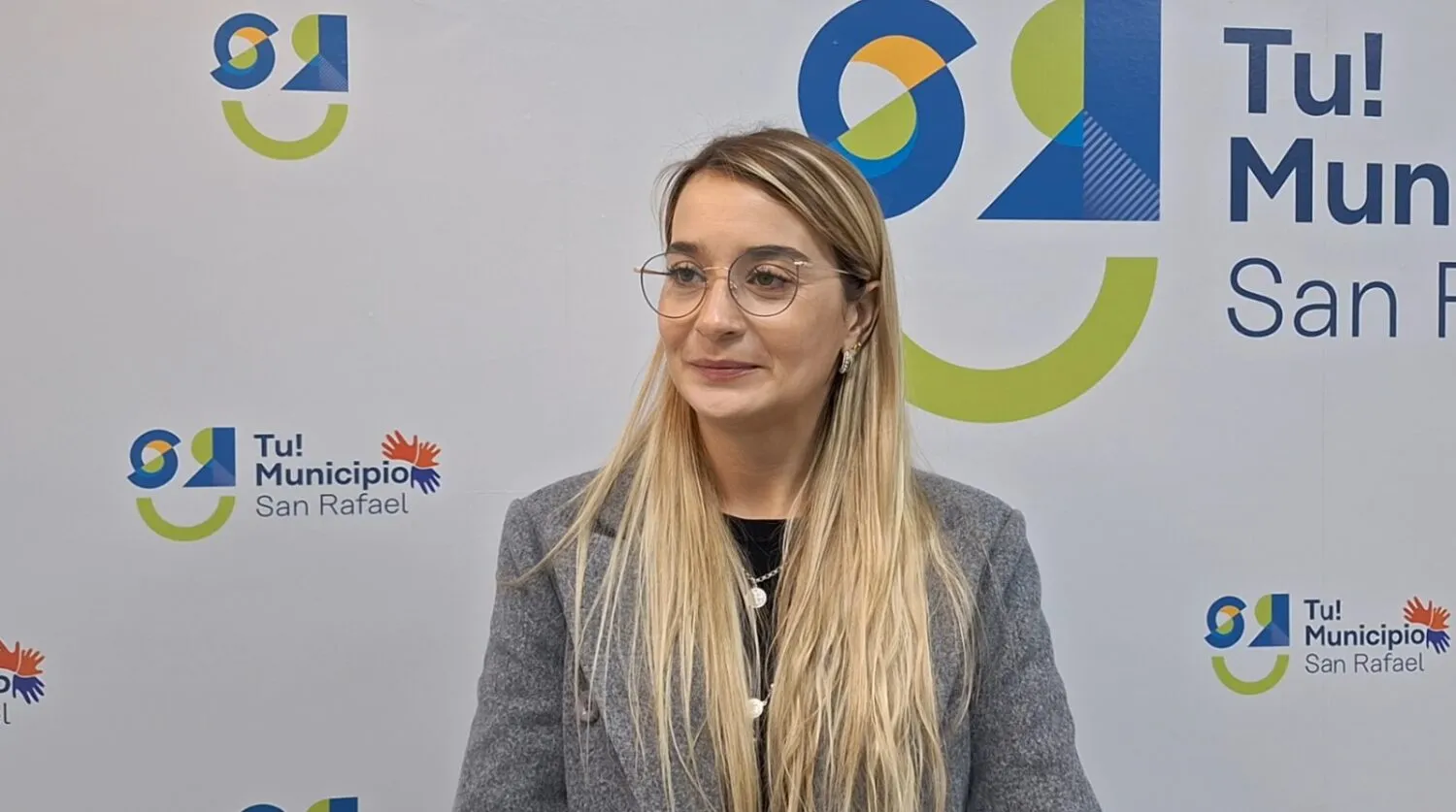 María Paz Sotelo, directora de Inspección General de la Municipalidad de San Rafael, brindó detalles sobre el trabajo que se realiza para controlar el comercio callejero informal. María Paz Sotelo, directora de Inspección General de la Municipalidad de San Rafael, brindó detalles sobre el trabajo que se realiza para controlar el comercio callejero informal.