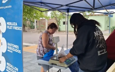La Feria Franca municipal incorpora un puesto de pescados y productos de mar de cara a Semana Santa
