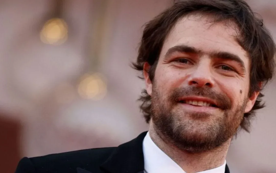 Peter Lanzani fue internado de urgencia