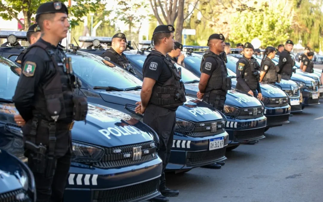 Sueldos bajos, faltante de personal y condiciones críticas: la realidad de los policías en Mendoza