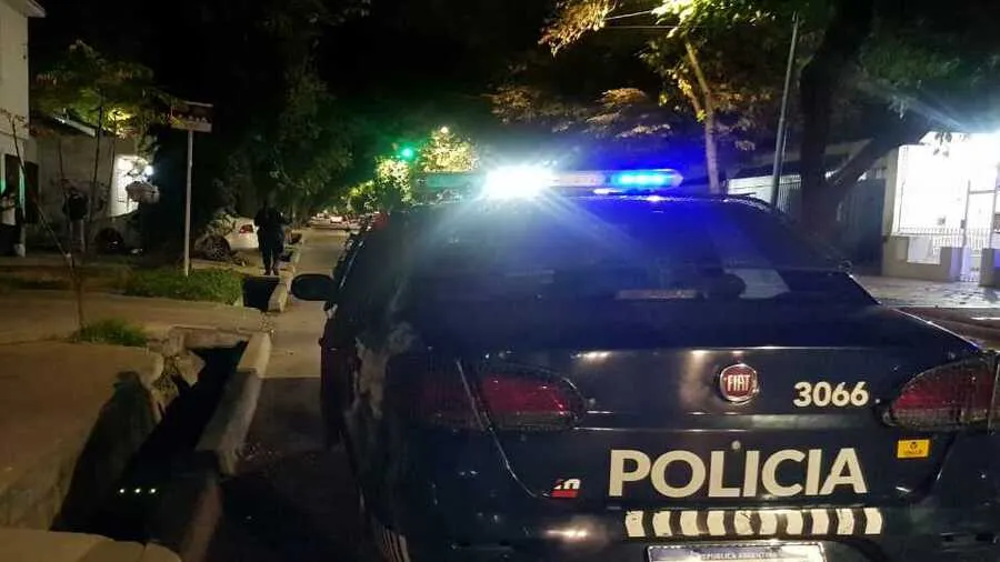 Robo a local comercial en General Alvear